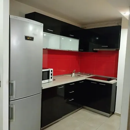 Luxury Apartment *